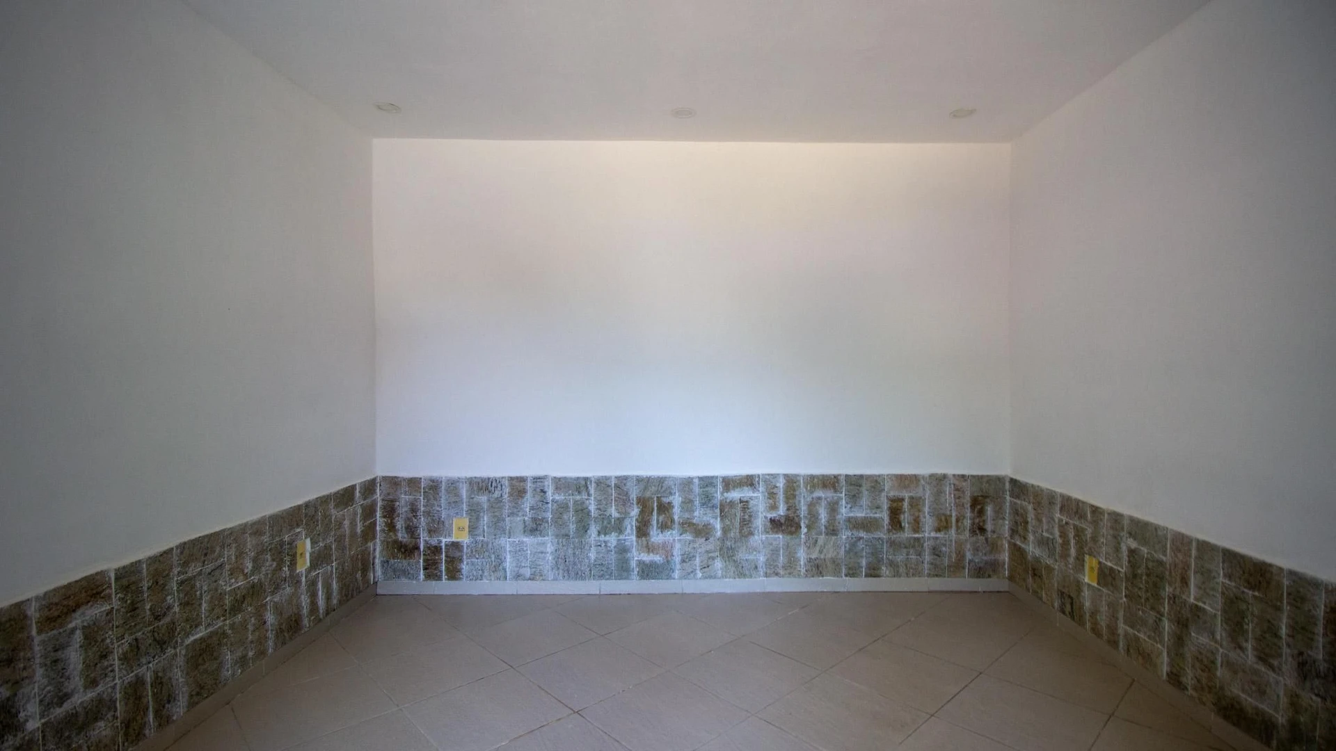 House, 260 m², with a grill on the balcony — photo 20