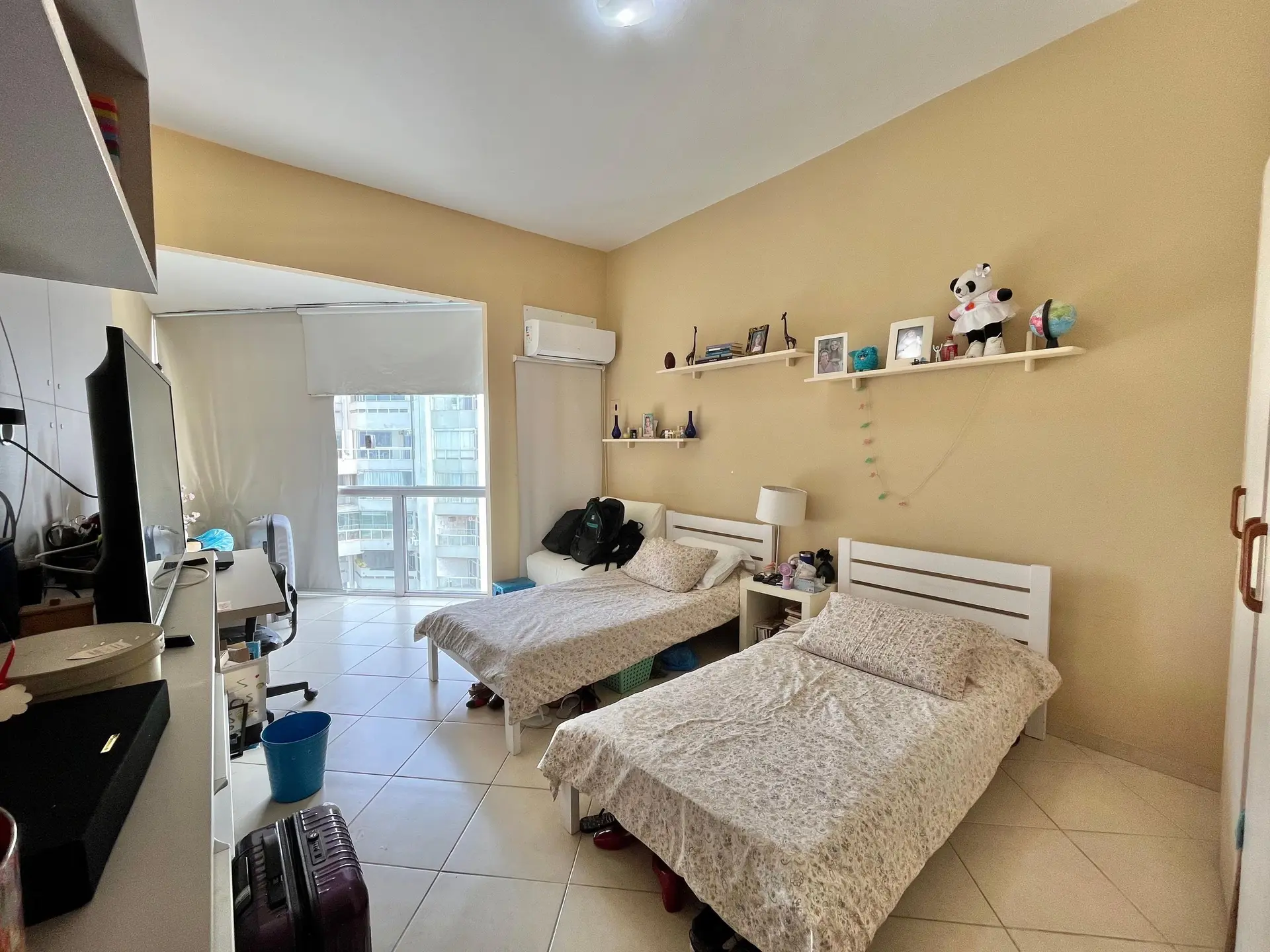 Furnished apartment, 450 m², with a water view — photo 47