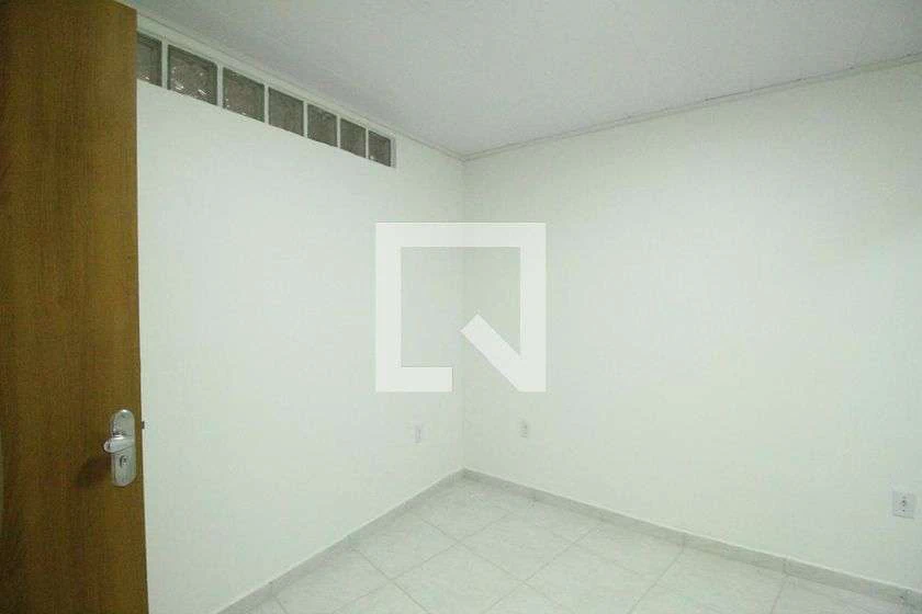 155 m² rental with 2 bedrooms and private garden — photo 18