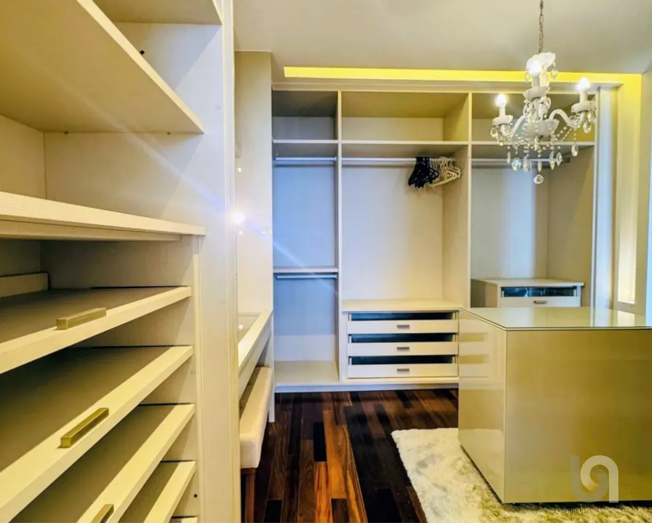 Apartamento de 289 m² com vista para a água e banheira — photo 12