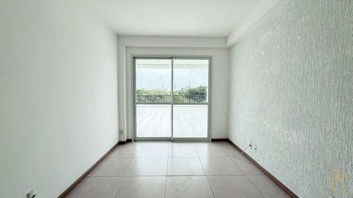 Rental apartment with 2 en-suite bedrooms and 243 m² — photo 35