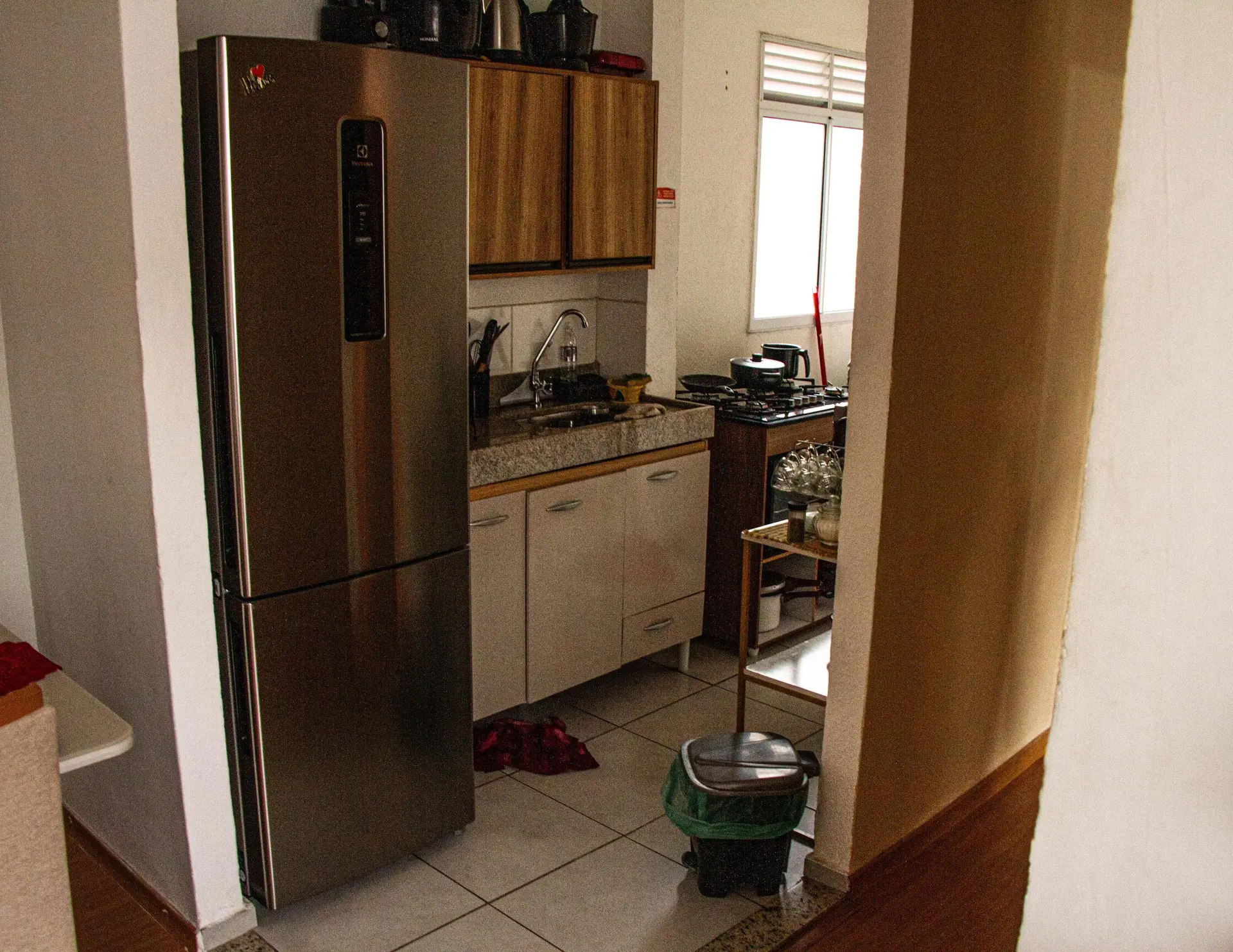 Apartamento mobiliado com 2 quartos e 1 banheiro — photo 2