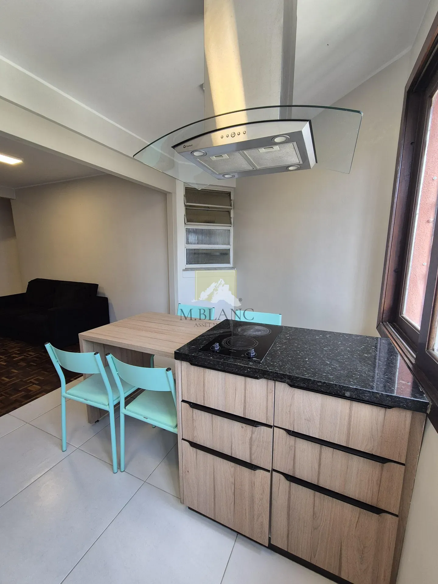 Washing machine in a 2-bedroom apartment, 120 m² — photo 11