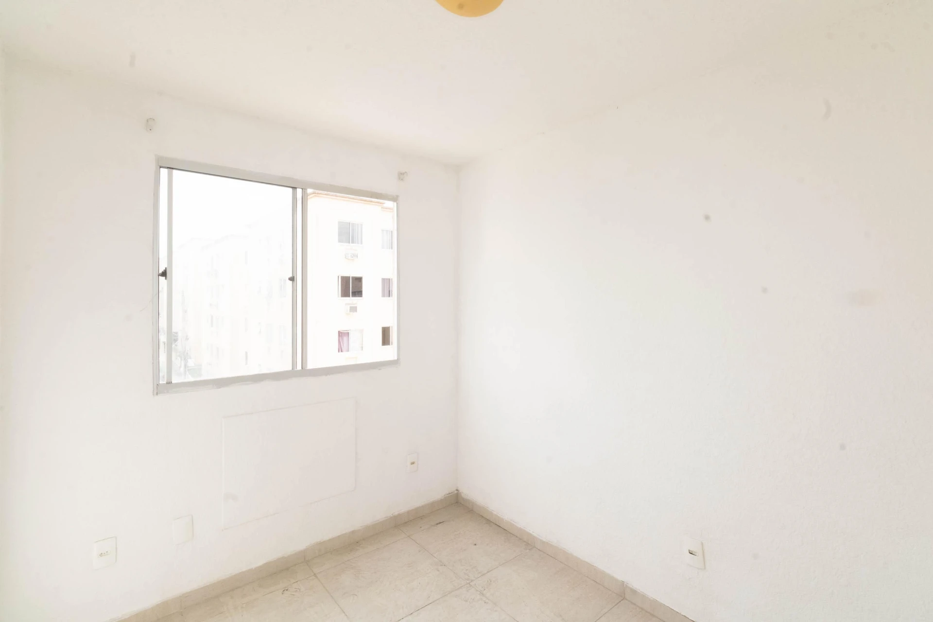 2-bedroom rental apartment with a balcony — photo 21
