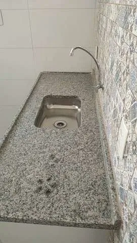 1 quarto e piso de madeira ou laminado: apartamento de 40 m² — photo 2