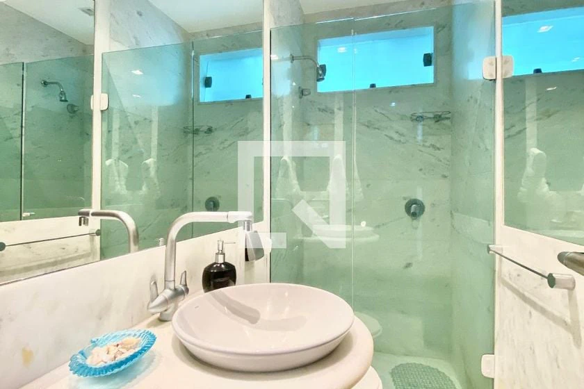 2-bedroom apartment with a home office in Rio de Janeiro — photo 30