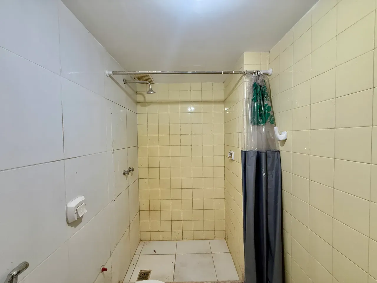 2-bedroom apartment in a building with a sauna — photo 9