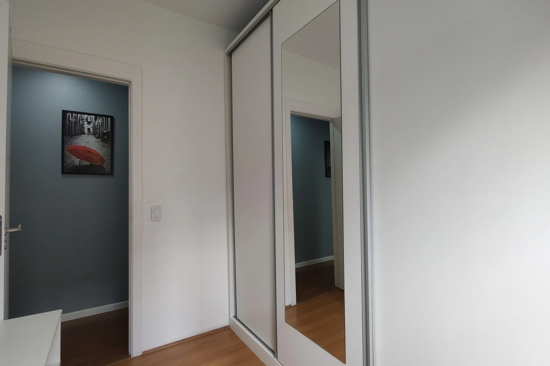 2-bedroom apartment with a glass-enclosed balcony — photo 71