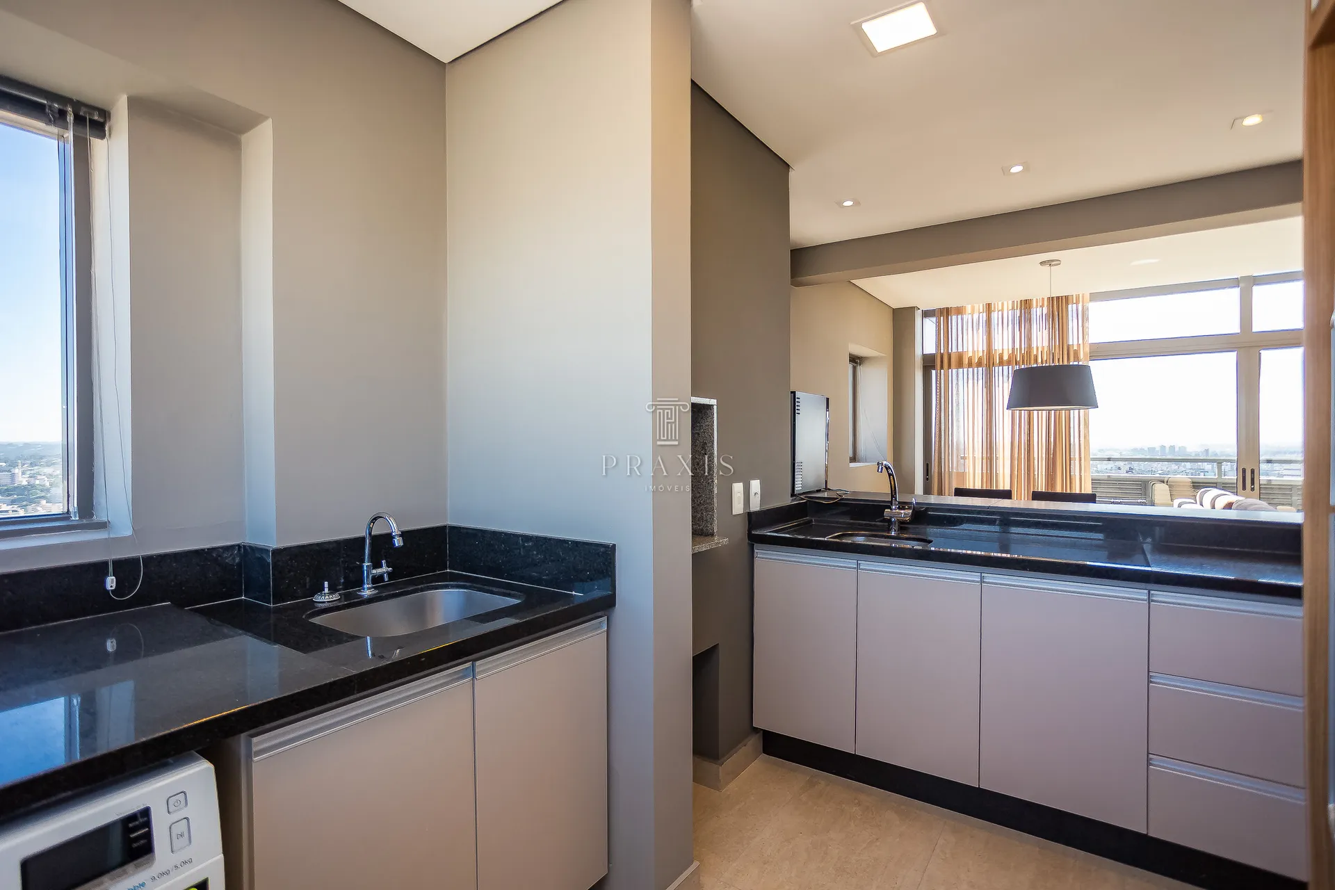 2-bedroom apartment with a home office — photo 16