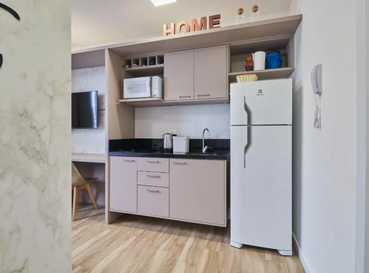 Apartamento de 1 quarto de 19 m² com box de vidro — photo 6