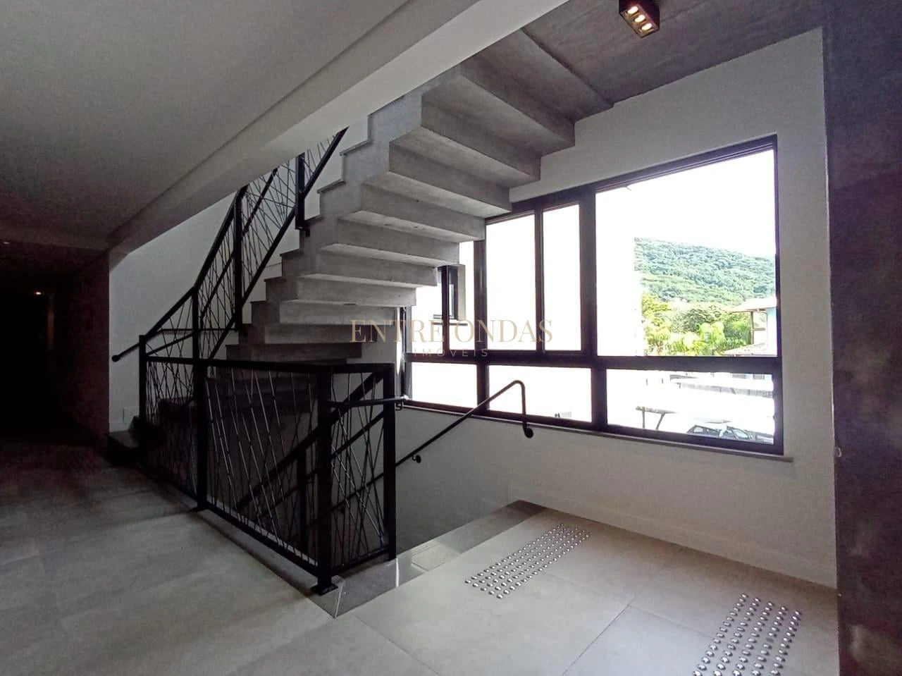 Apartamento de 100 m² con lavandería y barbacoa — photo 20