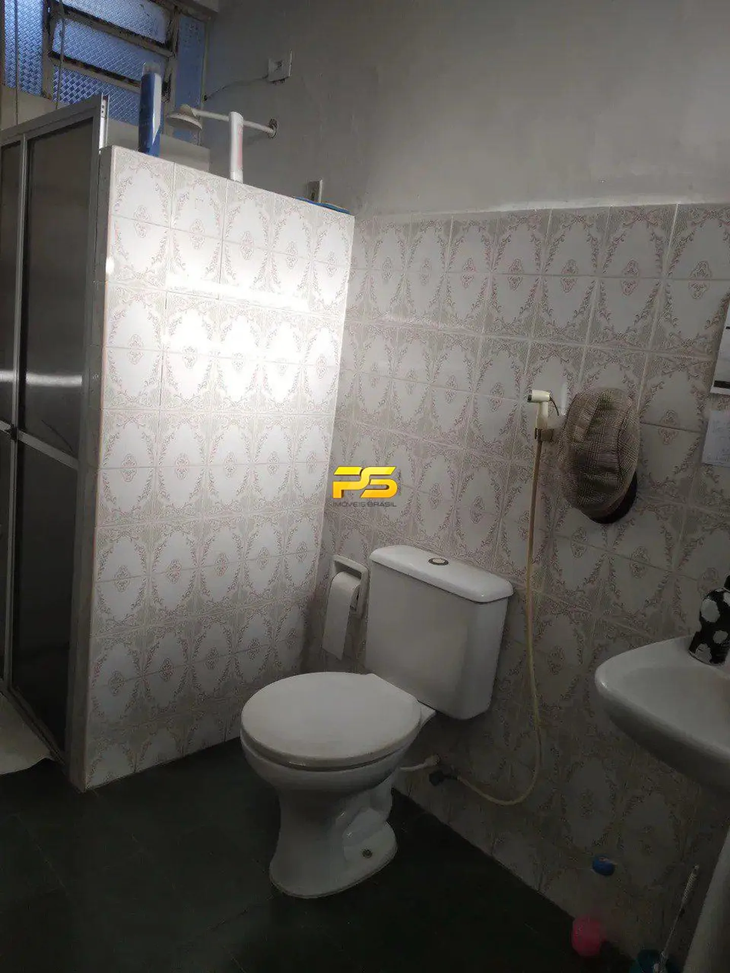 Коммерческий дом 250 м², 4 спальни и закрытая кухня — photo 9