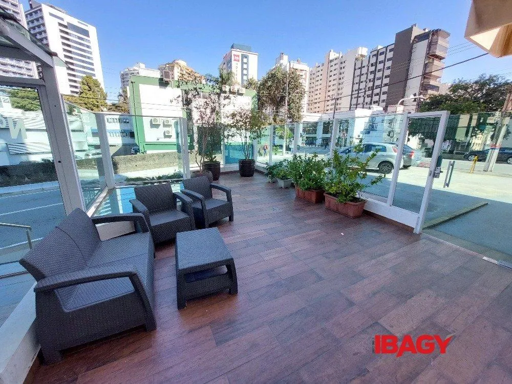 3-bedroom apartment, 1 with its own bathroom, 89 m² — photo 28