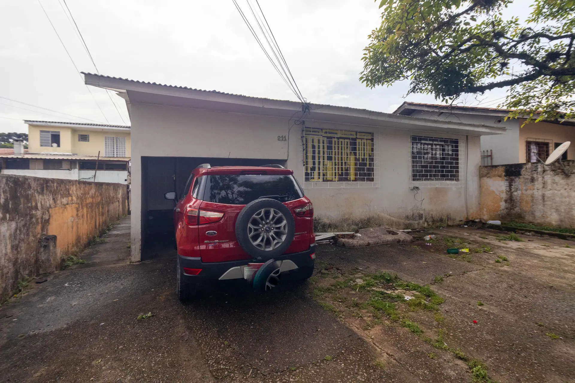 2-bedroom house with a garden in Curitiba — photo 20