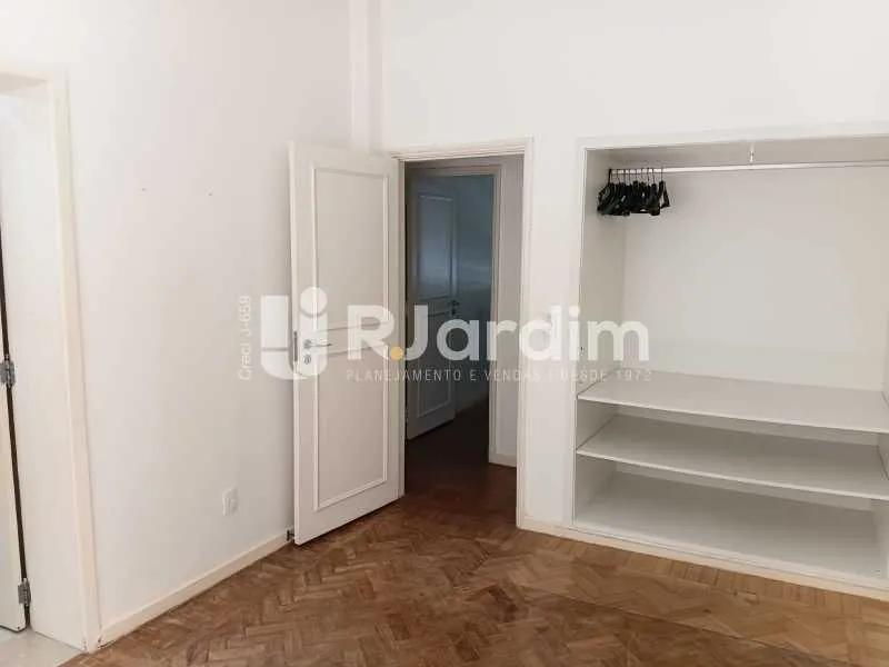 3-bedroom apartment with 130 m² and 3 bathrooms — photo 13