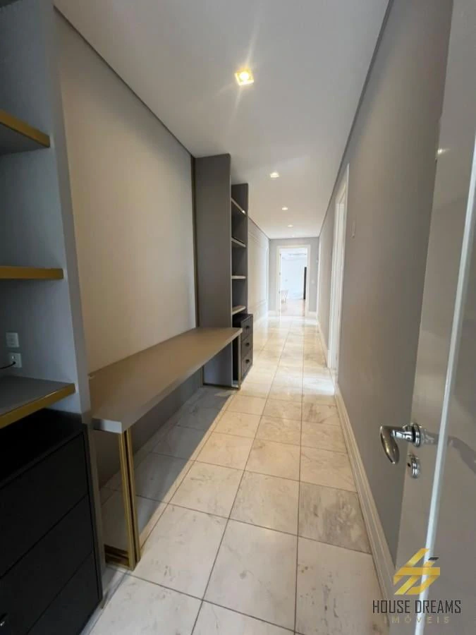 344 m² apartment with floor-to-ceiling windows and a bathtub — photo 26