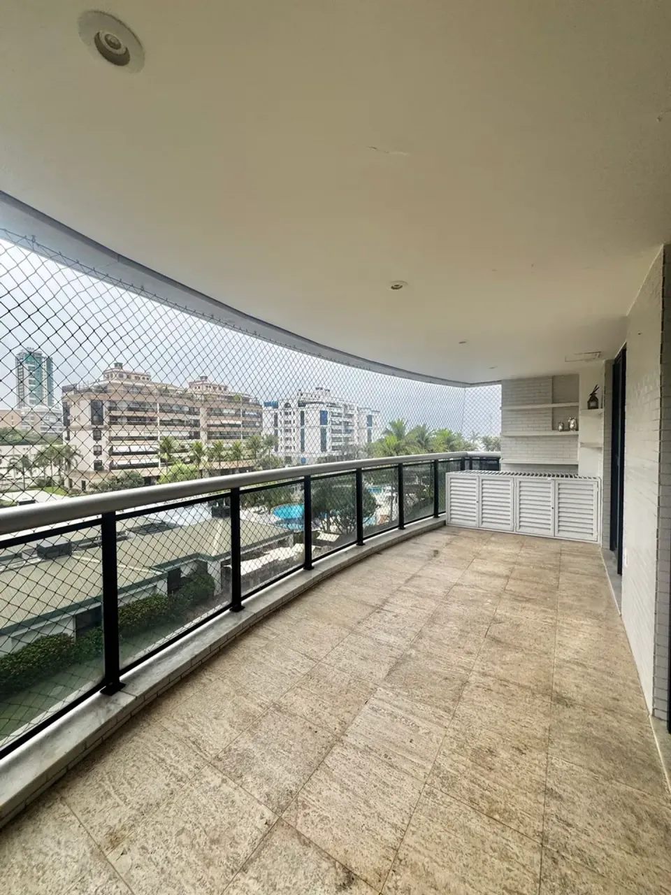 Apartamento com 4 quartos e 4 banheiros, com varanda — photo 5