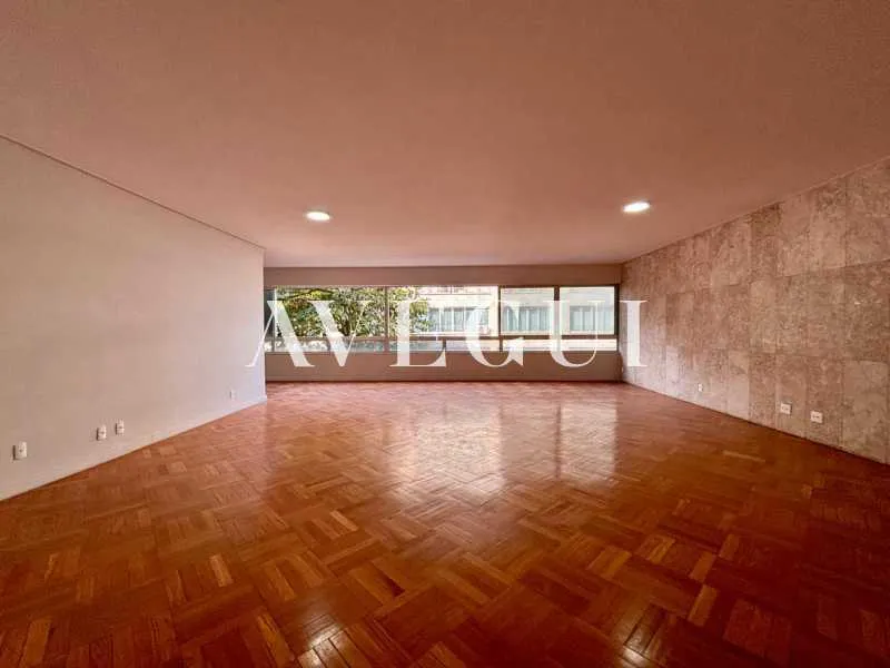Apartment with 4 bedrooms and 4 bathrooms, 357 m² and 2 parking — photo 7