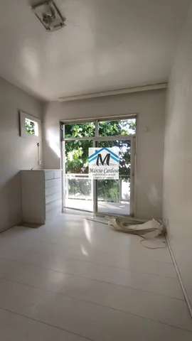 Unfurnished 2-bedroom apartment with 2 bathrooms — photo 3