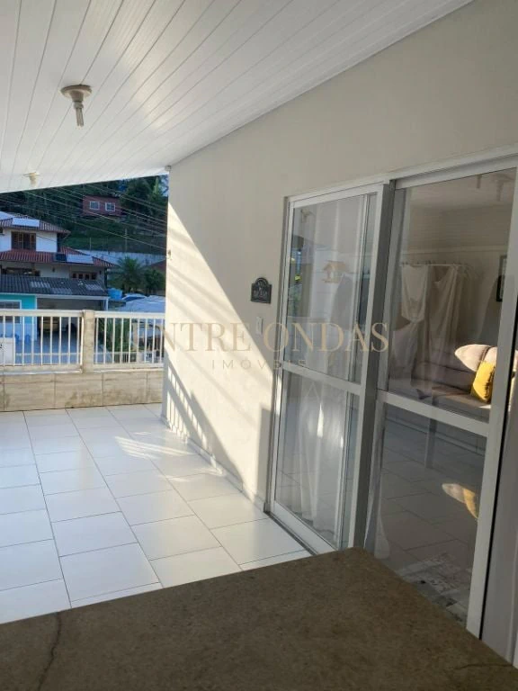 Home office in a 3-bedroom house, 120 m² — photo 15