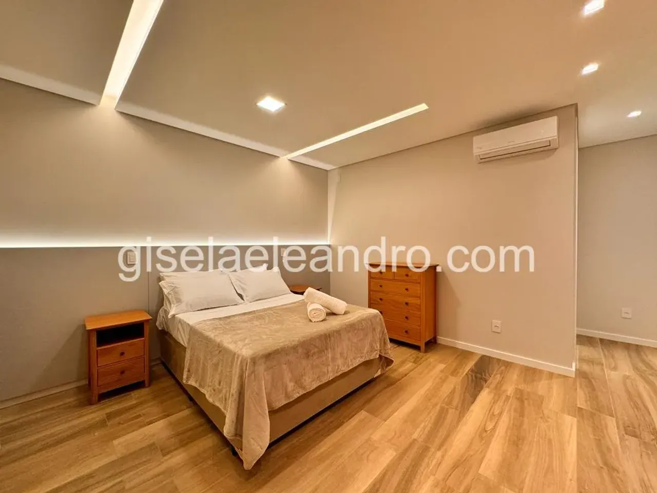 House with 5 bedrooms and gas open-plan kitchen — photo 17