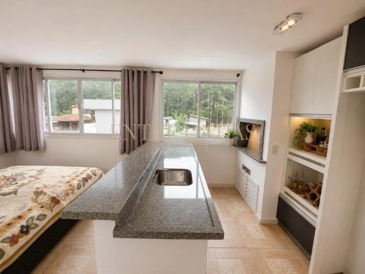 465 m² house with 4 bedrooms and 7 bathrooms — photo 12