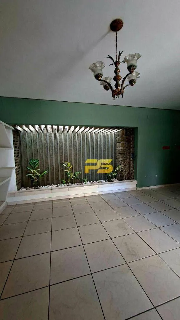 House with 4 en-suite bedrooms and electronic gate — photo 28