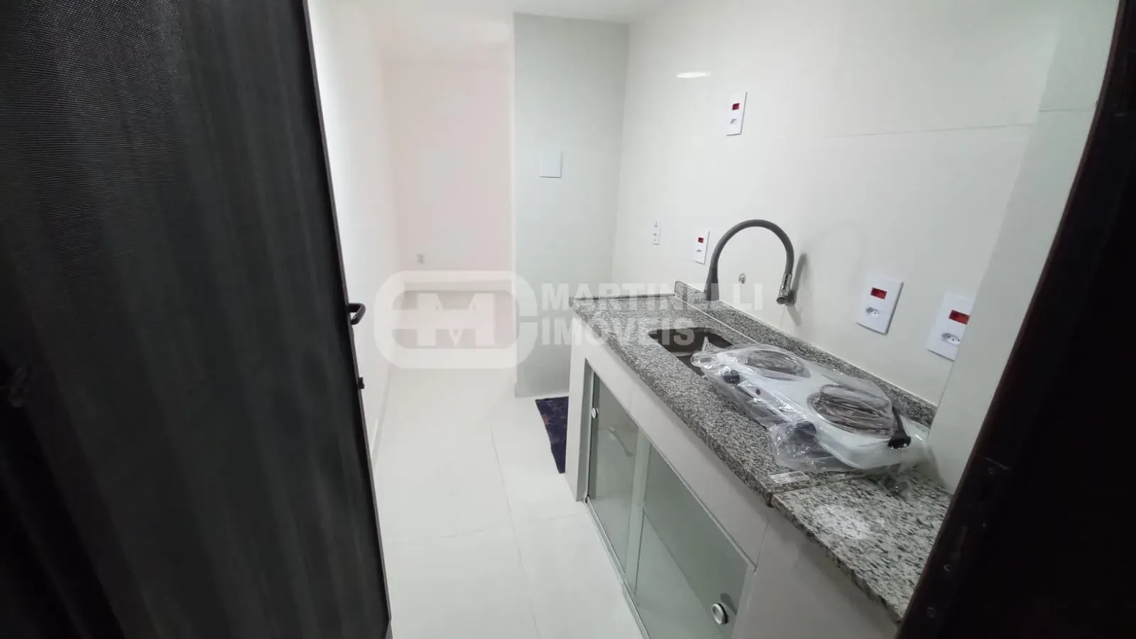 1-bedroom 30 m² apartment with compact gas cooktop — photo 3