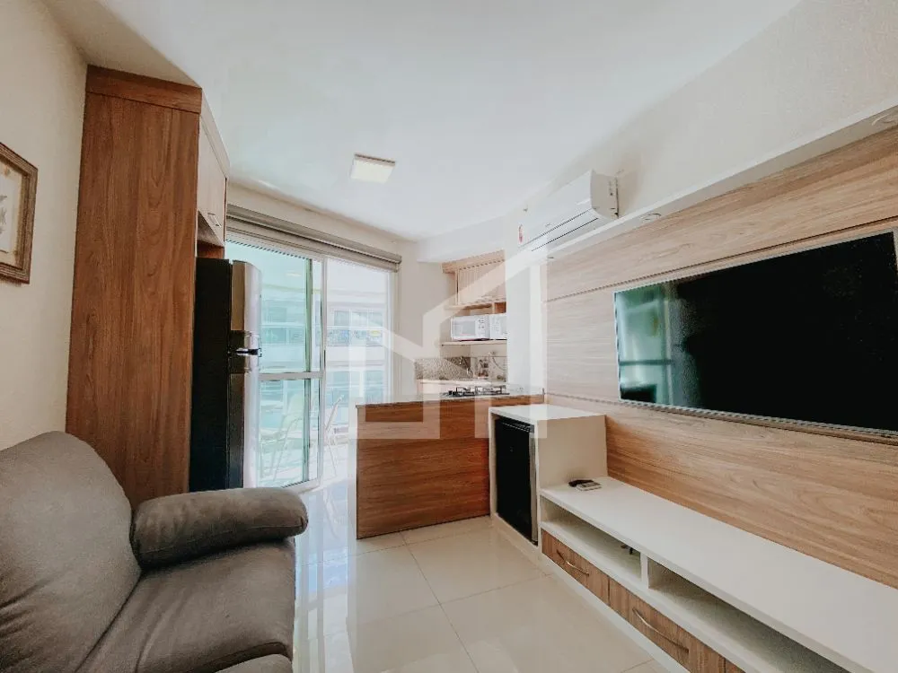 One-bedroom apartment in a building with a sauna — photo 15