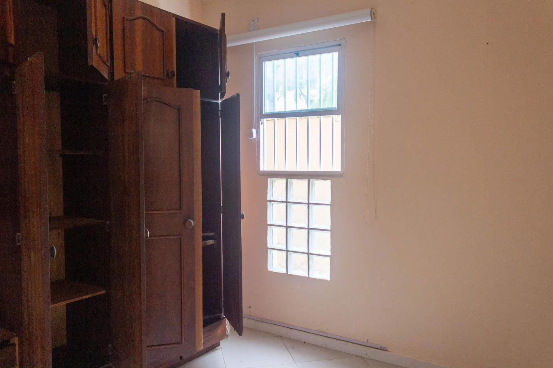 House, 123 m², with a glass-enclosed balcony — photo 13