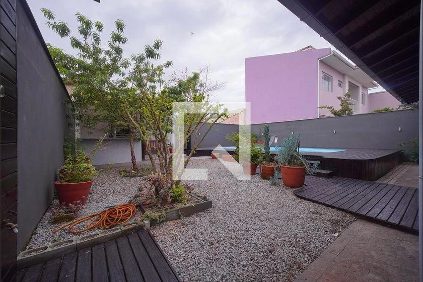 Home office in a 4-bedroom house, 150 m² — photo 21
