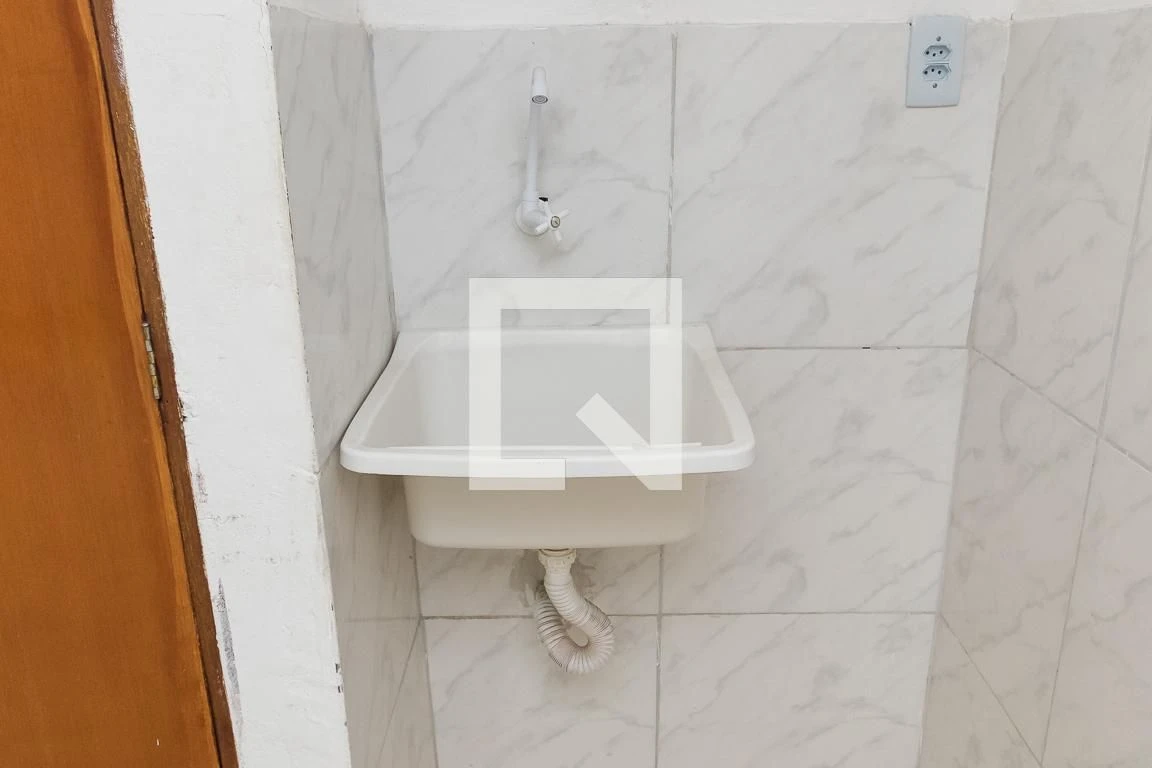Estúdio sem mobília com 1 quarto e 1 banheiro — photo 14