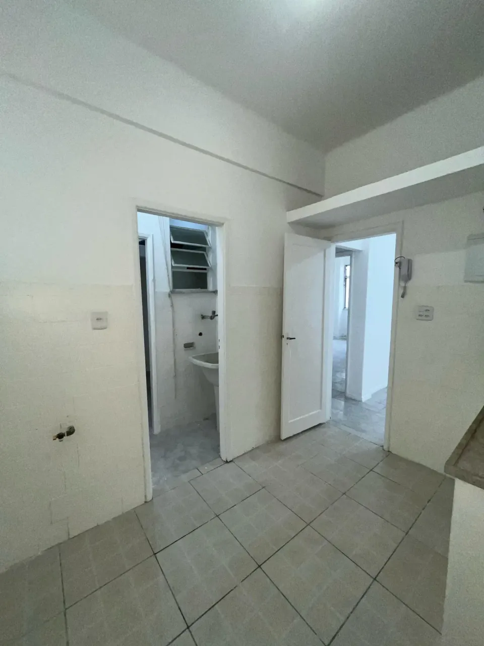 Mountain view in a 2-bedroom apartment, 65 m² — photo 3