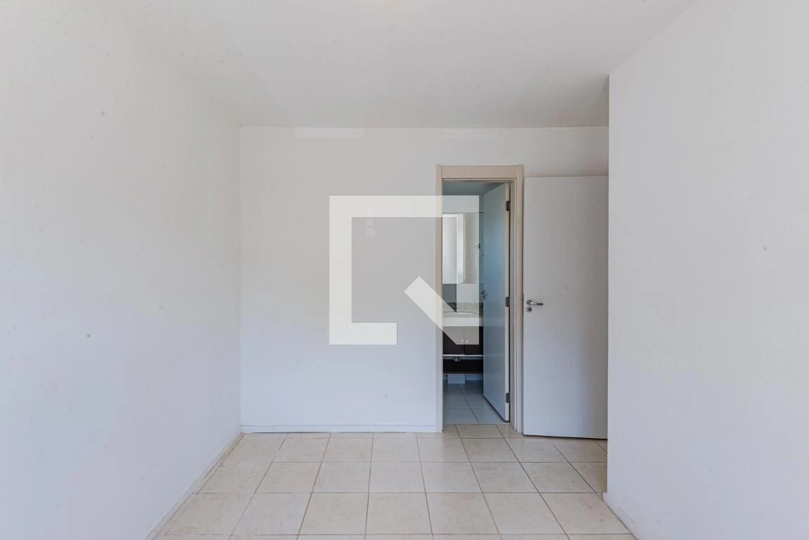 4-bedroom apartment with a mountain view in Rio de Janeiro — photo 60
