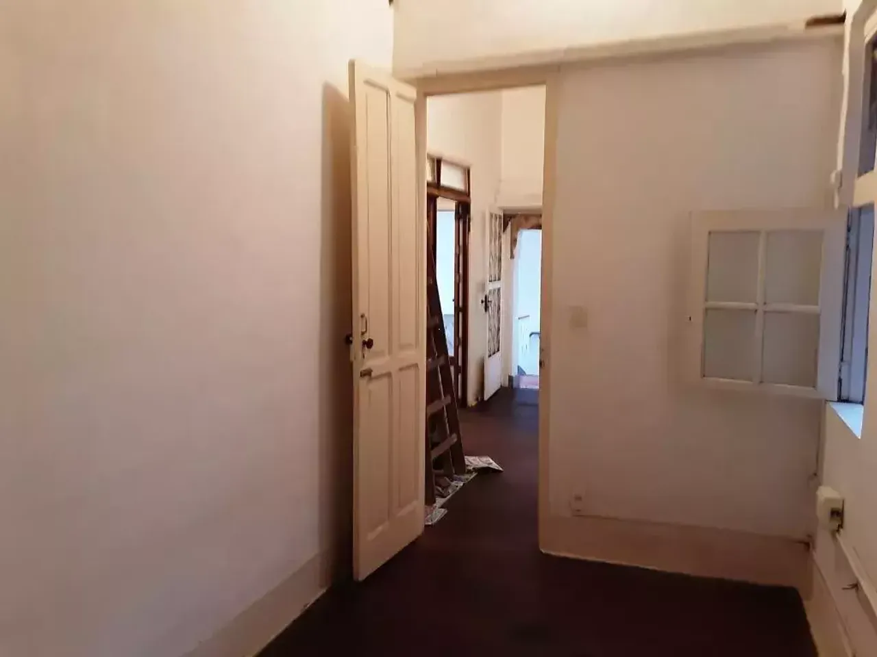 Commercial house with 1 bedroom and 1 bathroom — photo 14