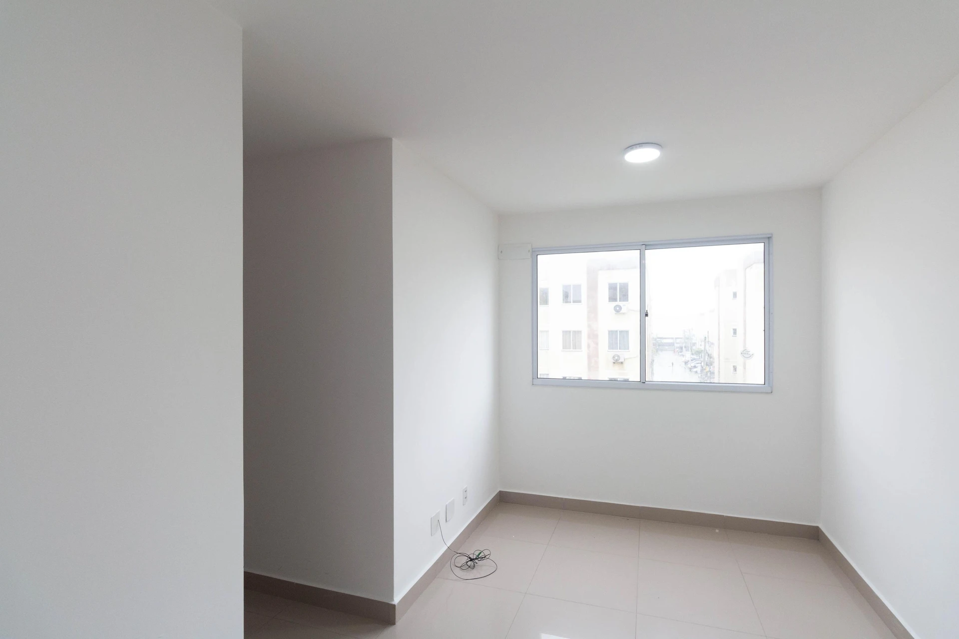 2-bedroom apartment in a building with a gym — photo 36