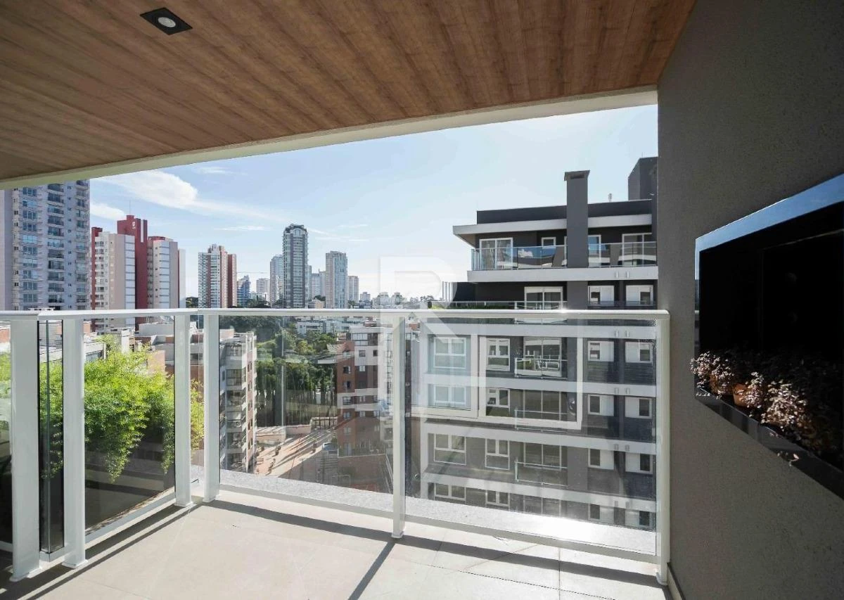 Furnished apartment, 194 m², with floor-to-ceiling windows — photo 7