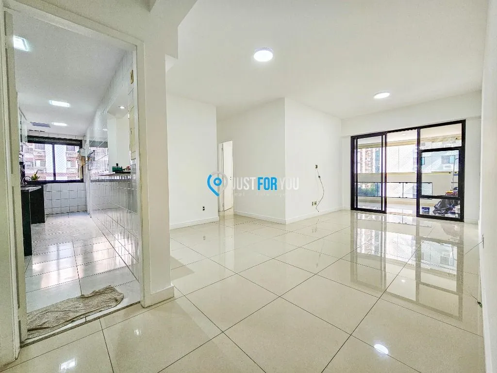 Apartment, 106 m², with a walk-in closet — photo 8