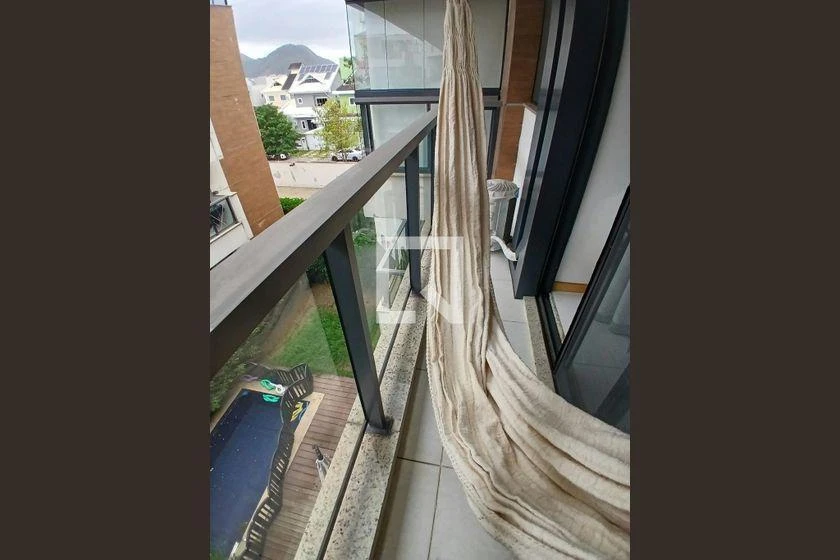 Mountain view in a 3-bedroom apartment, 137 m² — photo 7