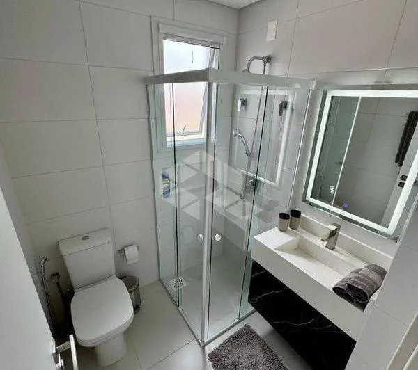 Furnished 82 m² apartment with 2 bedrooms and parking — photo 5