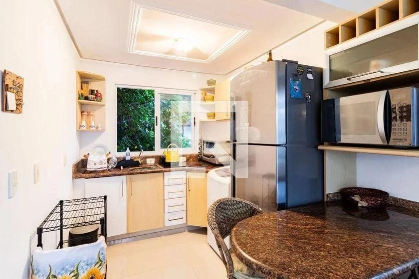 Furnished house with 4 bedrooms and an open kitchen — photo 5