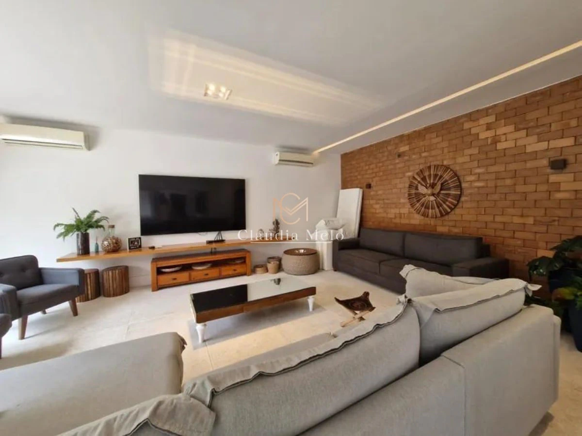 Casa para alugar com 4 quartos e 6 banheiros, 500 m² — photo 2
