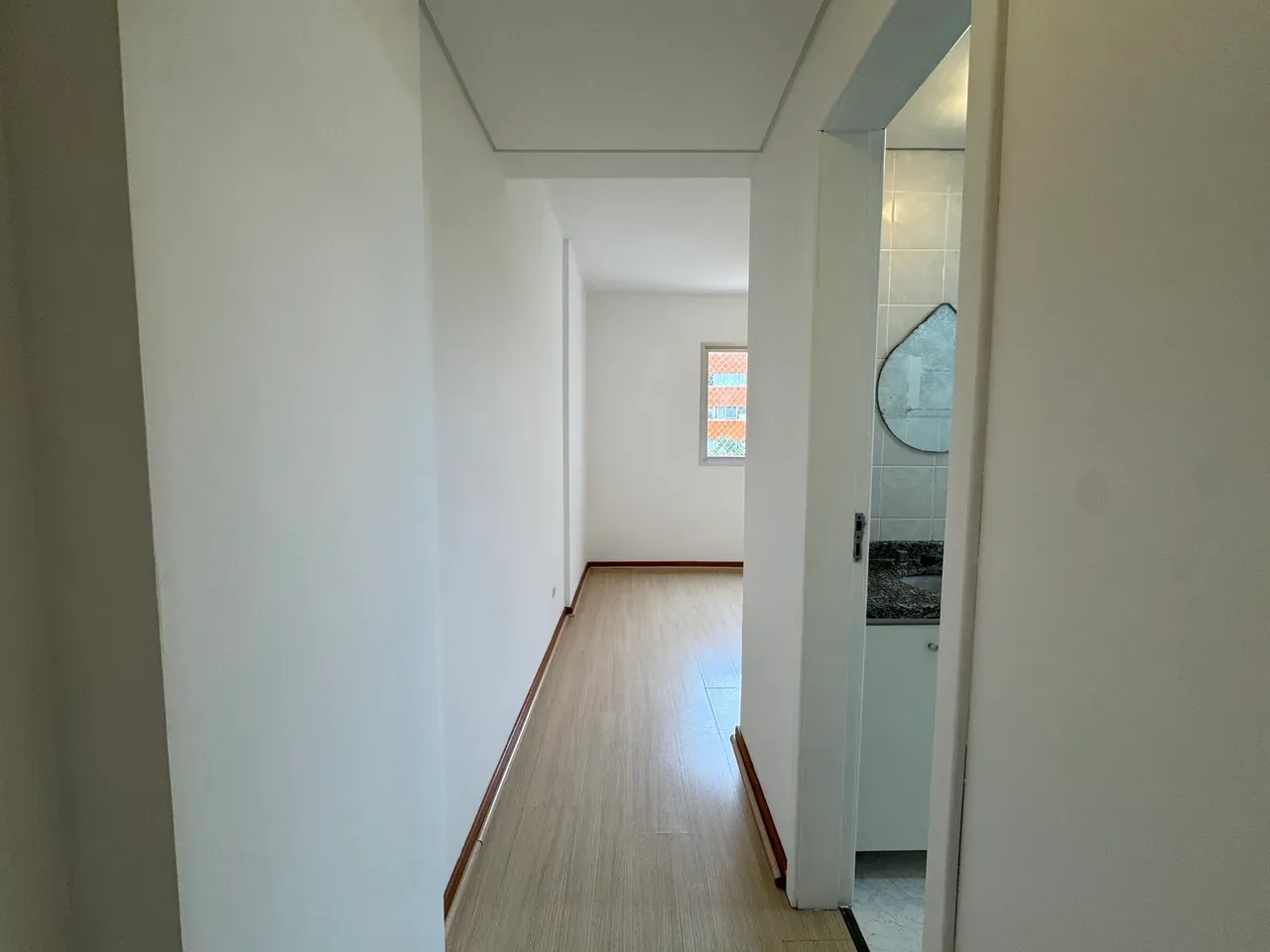 Home office in a 3-bedroom apartment, 120 m² — photo 26