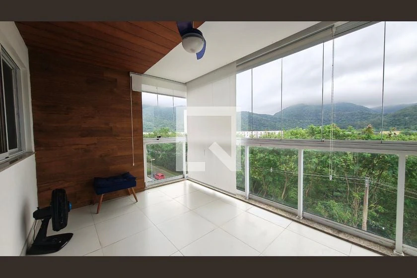 Apartment, 87 m², with a glass-enclosed balcony — photo 40
