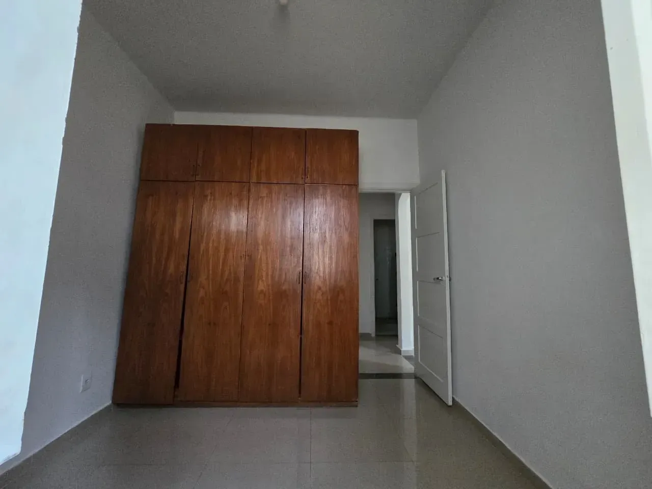 Rental apartment with 2 bedrooms and 70 m² — photo 3