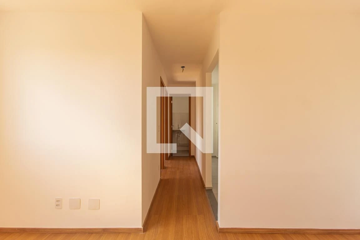 Apartamento com 2 quartos, 1 vaga e área de lavanderia — photo 32