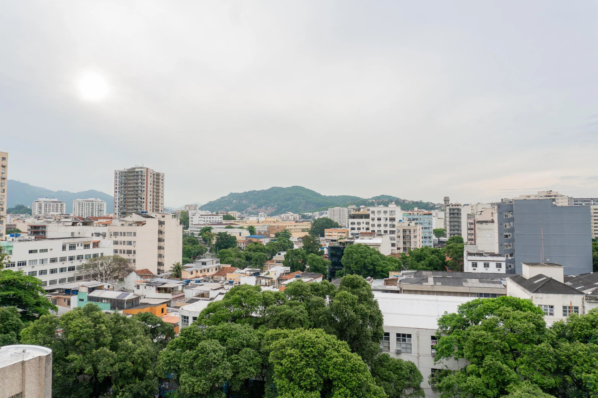 3 quartos e vista para as montanhas: apartamento de 120 m² — photo 36
