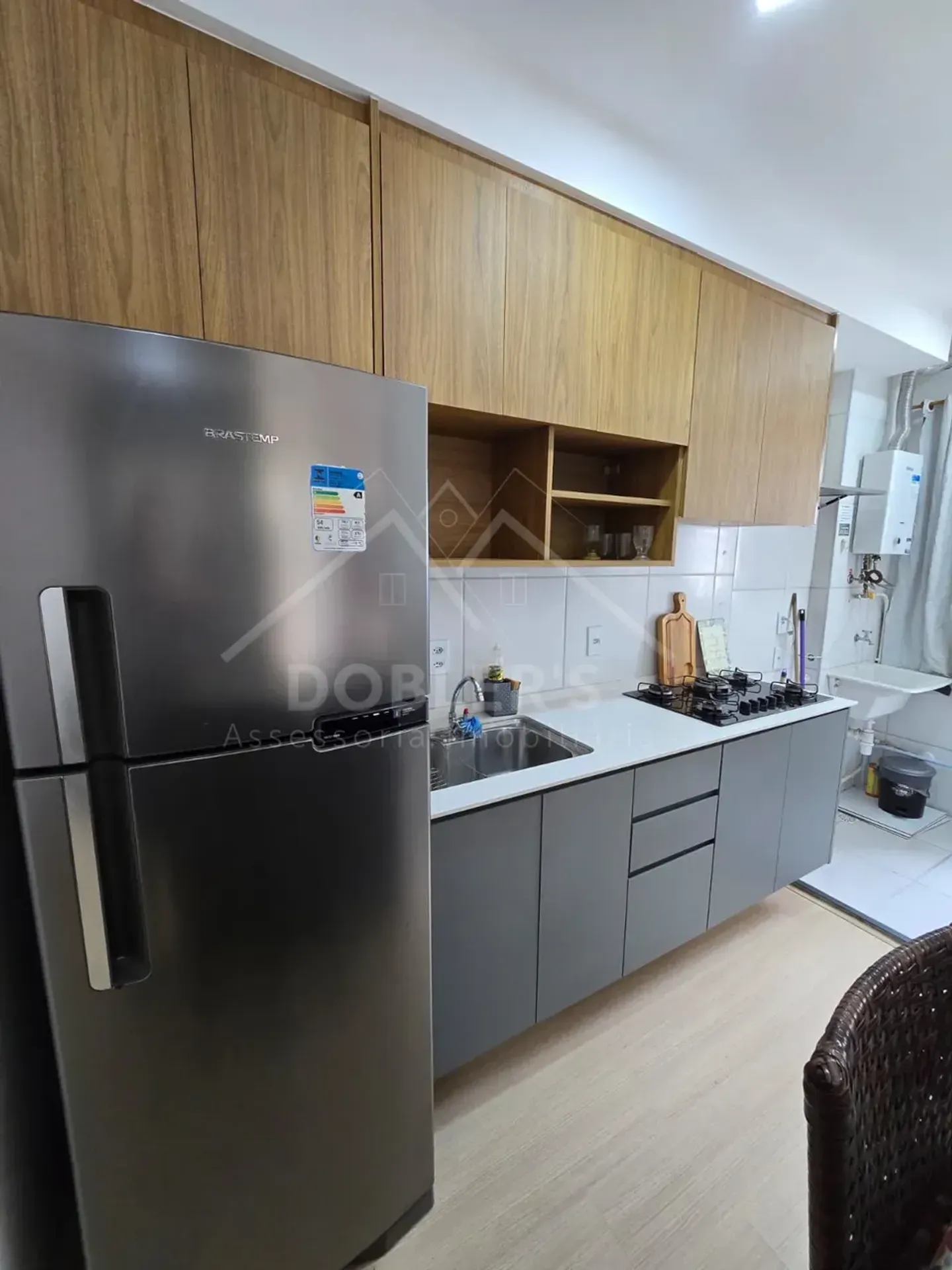 2-bedroom apartment with a mountain view — photo 19