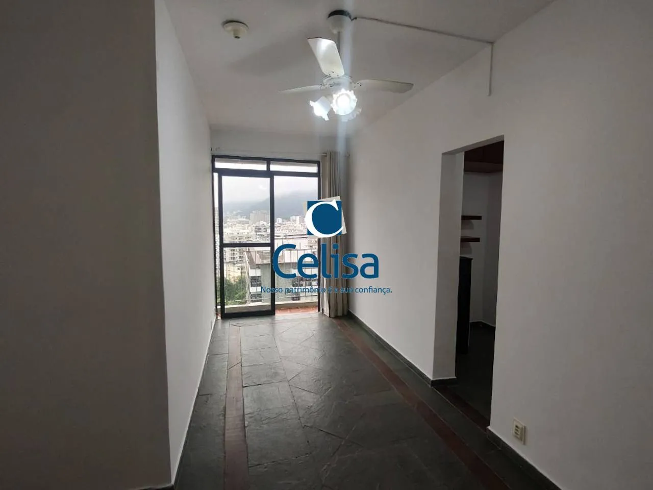 Apartment on the 14th floor with a mountain view — photo 26
