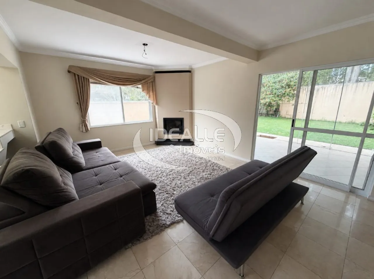 House with 3 bedrooms and private garden, 200 m² — photo 3